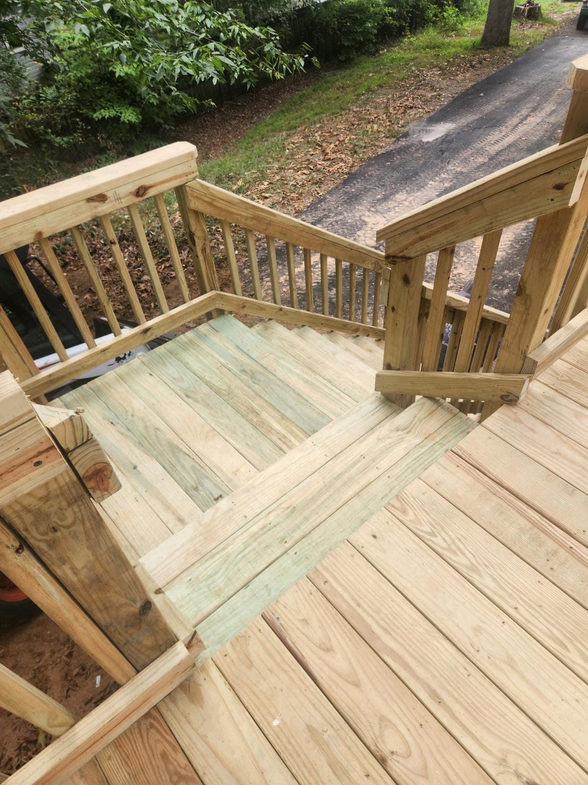 Vienna deck project detail by Skip's Modern Carpentry